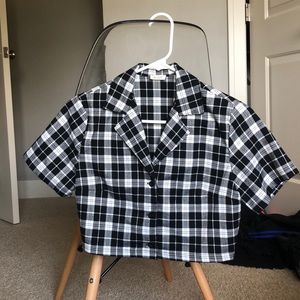 Brandy Melville Vivian Crop Top